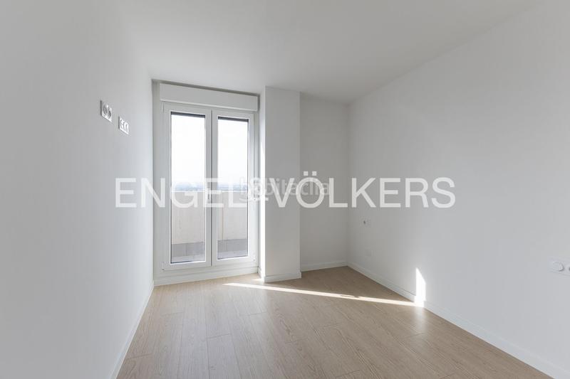 Foto 965bf9f4-75ad-46b0-a26f-85708e2f5260. Location appartement avec chauffage parking piscine dans Valencia