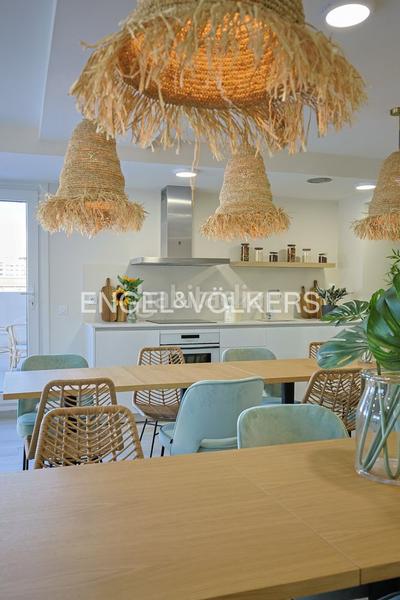 Foto c0e361cb-4bee-4d41-ac05-ca0ed51262e6. Location appartement avec chauffage parking piscine dans Valencia