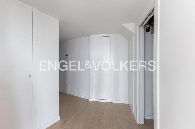 Foto cc46e7de-c34a-48d1-a95b-dd46b89eeddf. Location appartement avec chauffage parking piscine dans Valencia