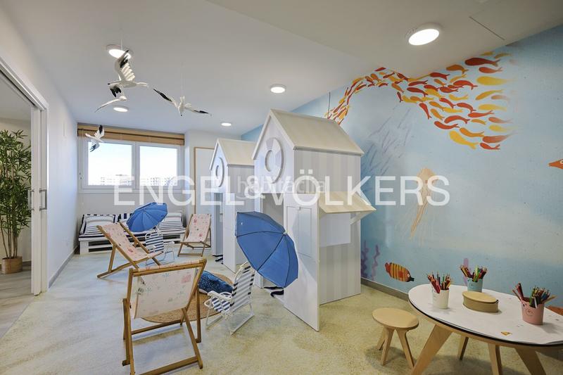 Foto f0811a3c-5b85-4b40-a2cb-b4c17c3ad46e. Location appartement avec chauffage parking piscine dans Valencia