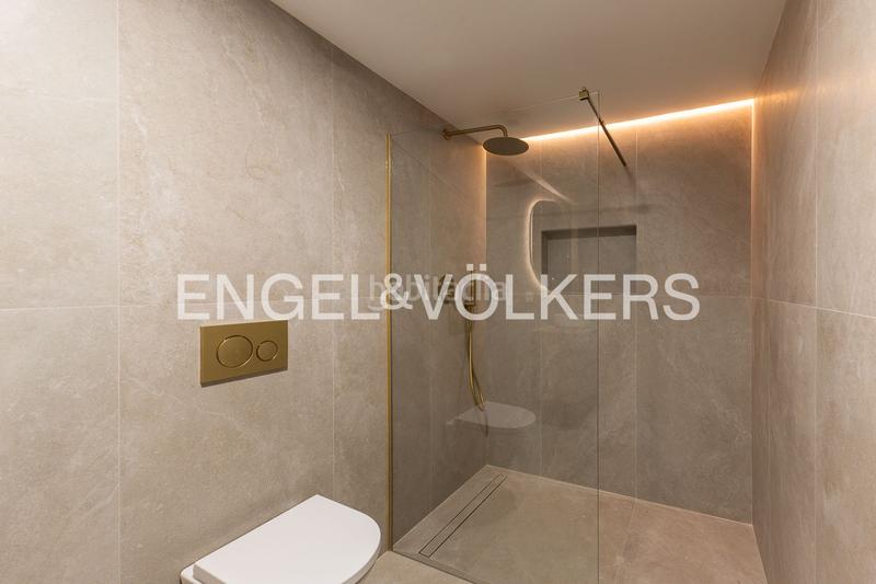 Foto 77056865-7293-4121-8500-5c08ada1b062. Apartment with heating in Barrio de Patraix Valencia