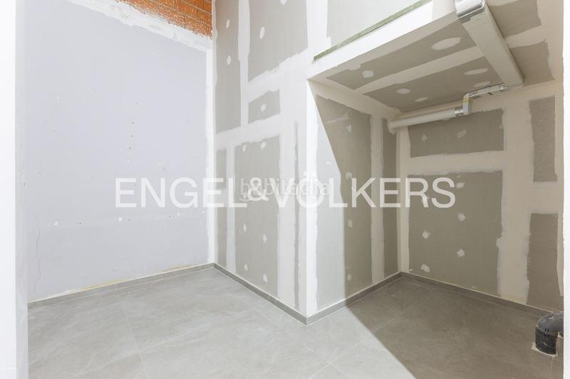 Foto 98e044a0-40b1-42b2-8af6-20f3f3b6265d. Apartament amb calefacció a Barrio de Patraix Valencia