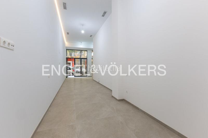 Foto e946bd33-dab1-4167-ab0f-9c4ff68fe36d. Apartament amb calefacció a Barrio de Patraix Valencia