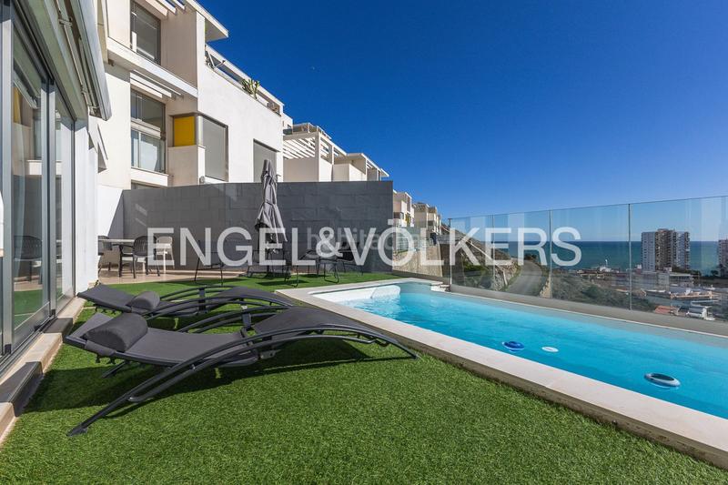 Foto f46ebd5e-ee59-4e1d-b4ec-327a4e96915e. Casa amb calefacció aparcament a El Faro Cullera