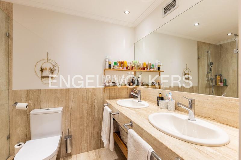 Foto 0fa41038-311b-4cdd-acd0-d3d6359cceae. Lloguer apartament amb calefacció aparcament piscina a Valencia