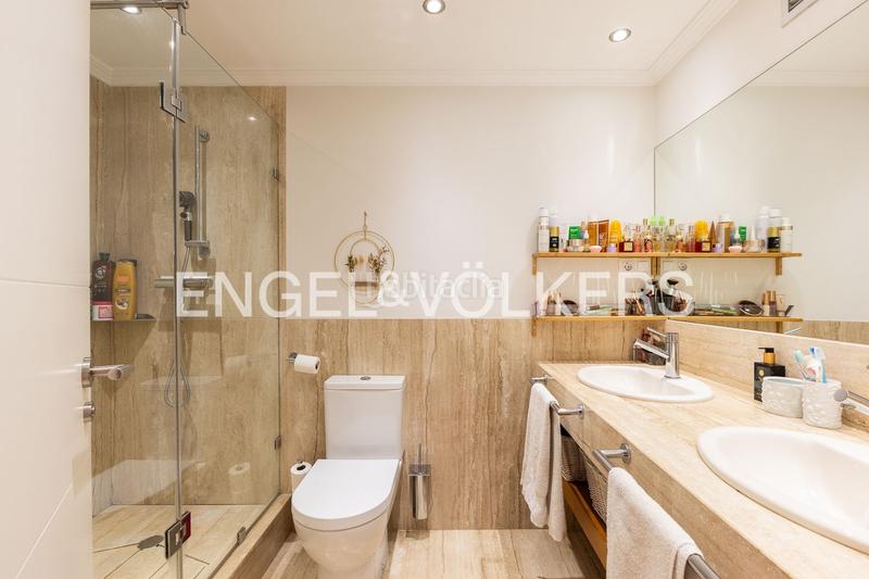 Foto d717022d-116d-4efb-b1d7-6293a07ed076. Lloguer apartament amb calefacció aparcament piscina a Valencia