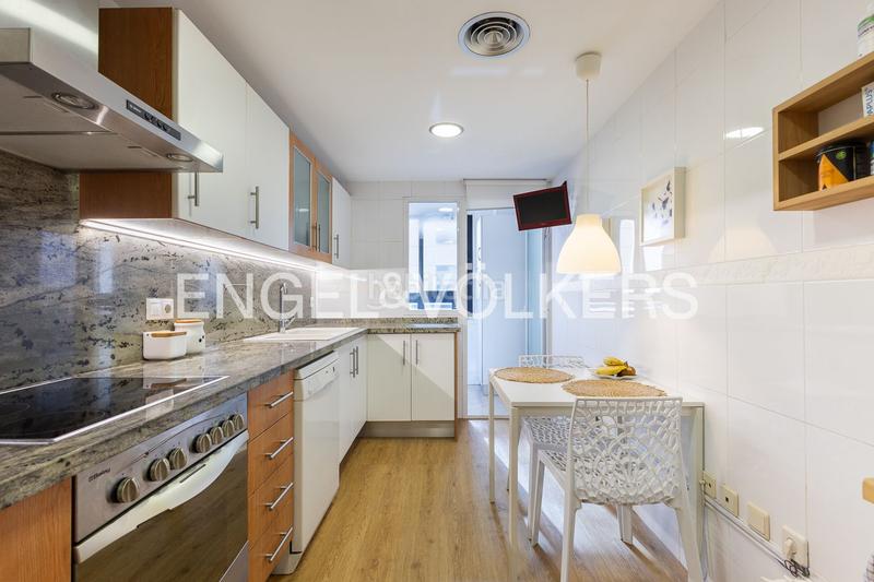 Foto 5b5ed869-da7d-4ae1-922e-9c3d86d9ee30. Miete appartement mit heizung parking pool in Sant Pau Valencia