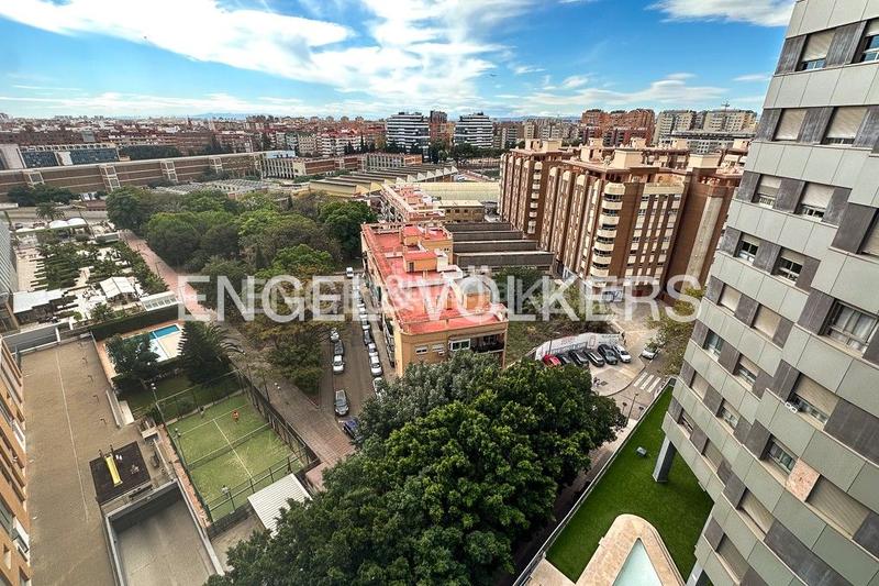 Foto 14c93469-ebc2-48e1-b9ea-a78c219abff1. Location appartement avec chauffage parking piscine dans Valencia