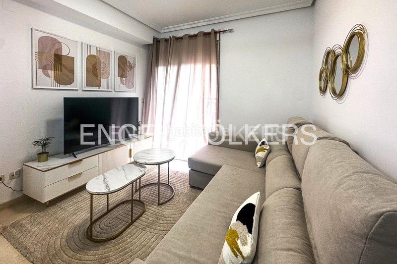 Foto 2e88f9a7-52f3-4923-8730-c4aef93774b7. Location appartement avec chauffage parking piscine dans Valencia