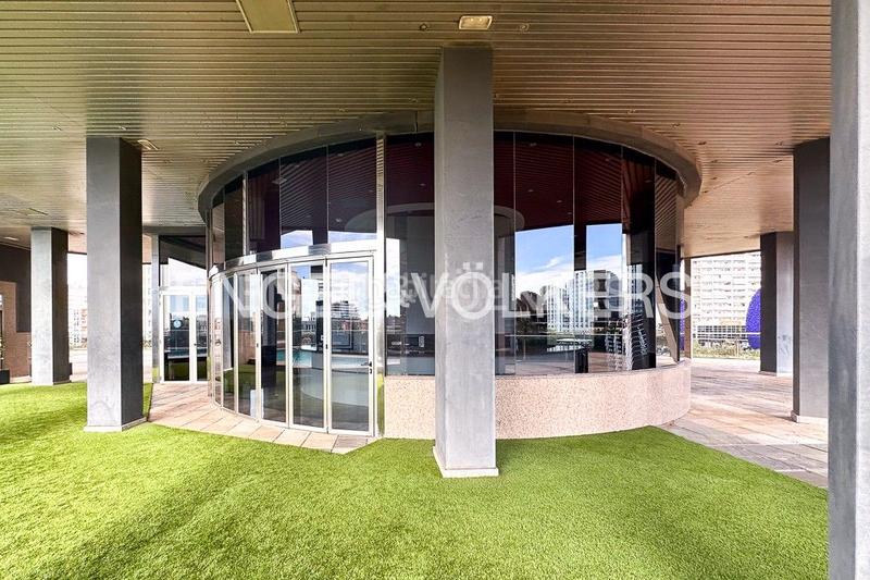 Foto 81f2359e-4eaa-422a-af75-4cd5803f1011. Location appartement avec chauffage parking piscine dans Valencia