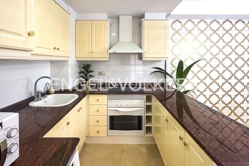 Foto 917b5048-8927-4feb-84f2-91f38b0b681f. Location appartement avec chauffage parking piscine dans Valencia