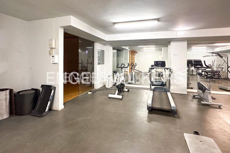 Foto b7c33c15-a676-450c-a1cc-5bf2ff4d9f7b. Location appartement avec chauffage parking piscine dans Valencia