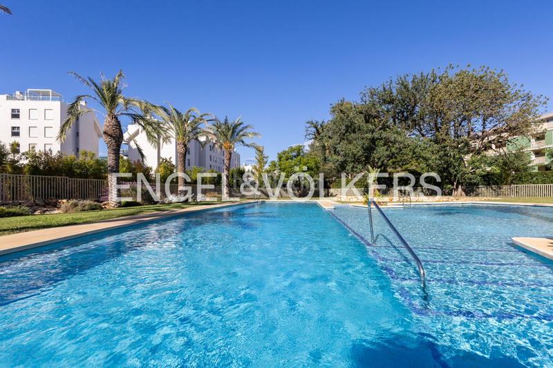 Foto 9bf3d408-ab5a-4c5a-9525-c22ae412ae82. Alquiler apartamento  en construcción nueva en denia para alquiler anual en Dénia