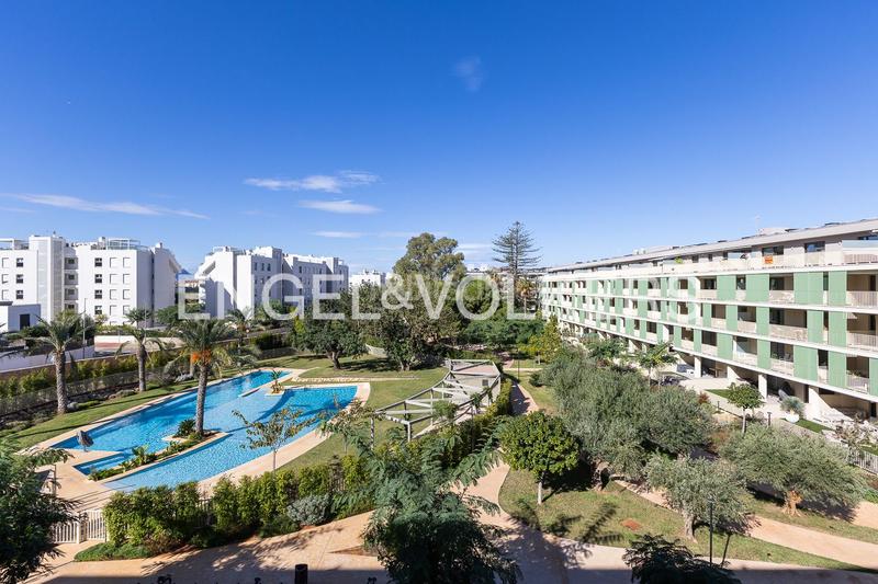 Foto b4c8618a-0b2c-4f2e-97d7-221434590619. Miete appartement mit heizung parking pool in El Puerto Dénia