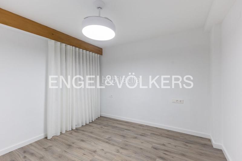 Foto 0589fcf6-1d1e-4dc3-94a3-6ecd1f51f129. Alquiler apartamento reforma a estrenar en pla del remei en Valencia