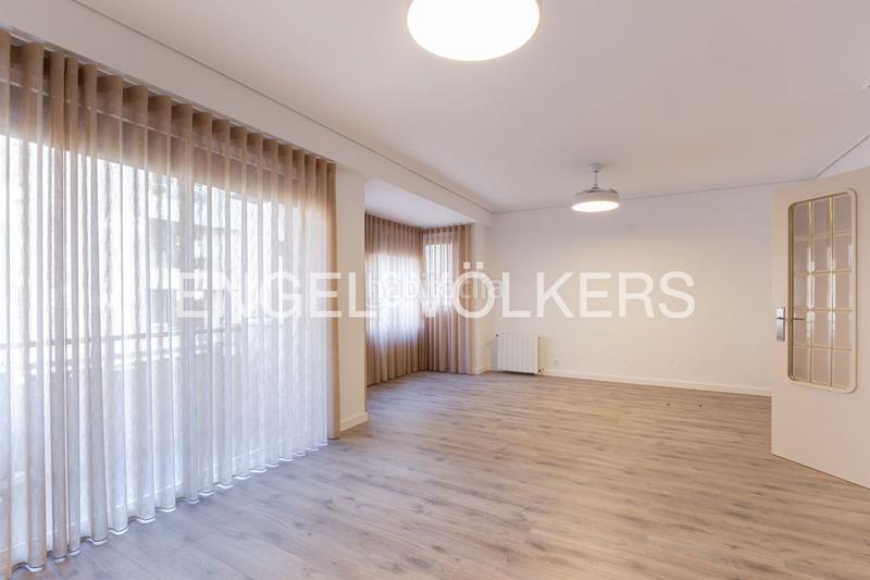 Foto 30b81c74-2797-4456-94a2-ca6fc0acb4c0. Rent apartment with heating in El Pla del Remei Valencia