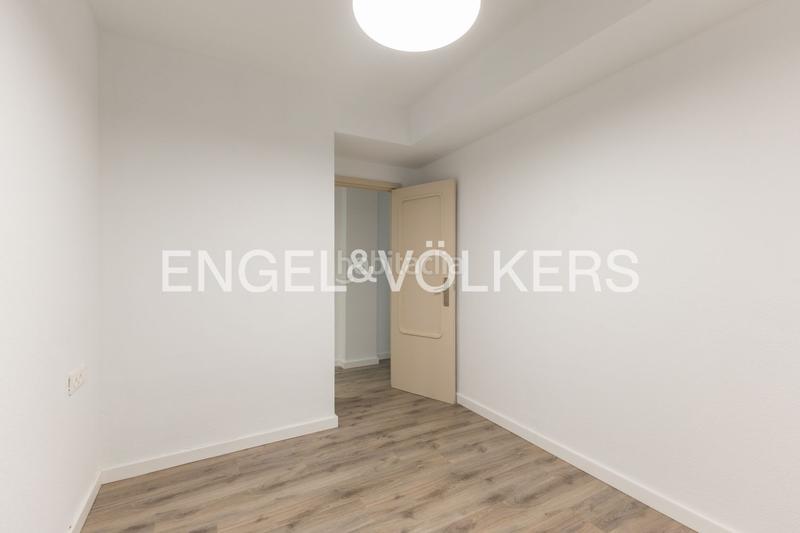 Foto 451664f0-9aa9-4691-9bf3-2e9fe2e3acf2. Rent apartment with heating in El Pla del Remei Valencia