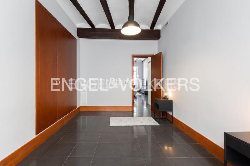 Foto 2d35ac48-a525-4080-9338-7736a72e64e2. Alquiler apartamento  completamente amueblado en el corazón en Valencia