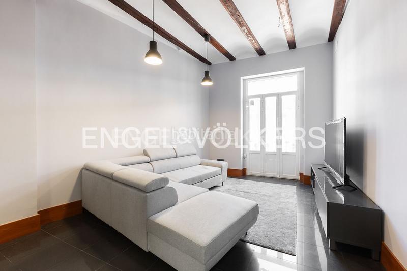 Foto 472d9a78-4015-4f55-95b7-943002bb06f5. Alquiler apartamento  completamente amueblado en el corazón en Valencia