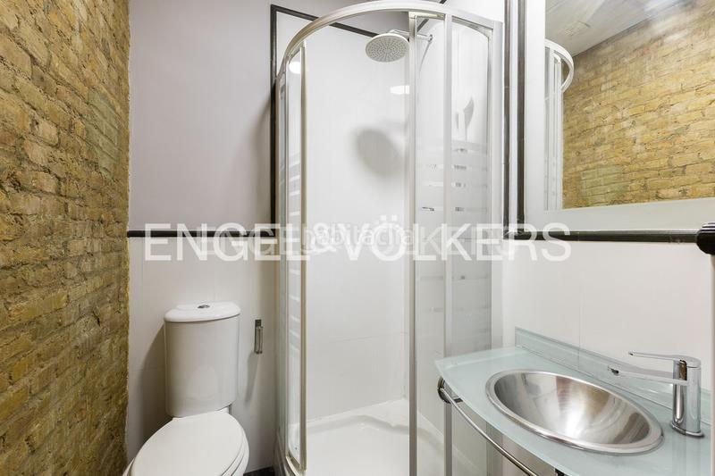 Foto 9b5c537d-ac62-4fb2-af6d-d3ebad704960. Alquiler apartamento  completamente amueblado en el corazón en Valencia