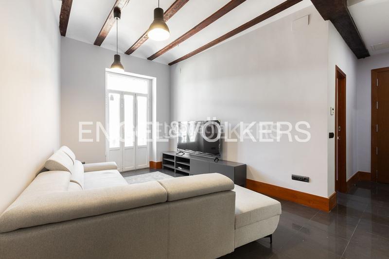 Foto ef8449c7-8be0-4318-ac57-370aca8d2028. Alquiler apartamento  completamente amueblado en el corazón en Valencia