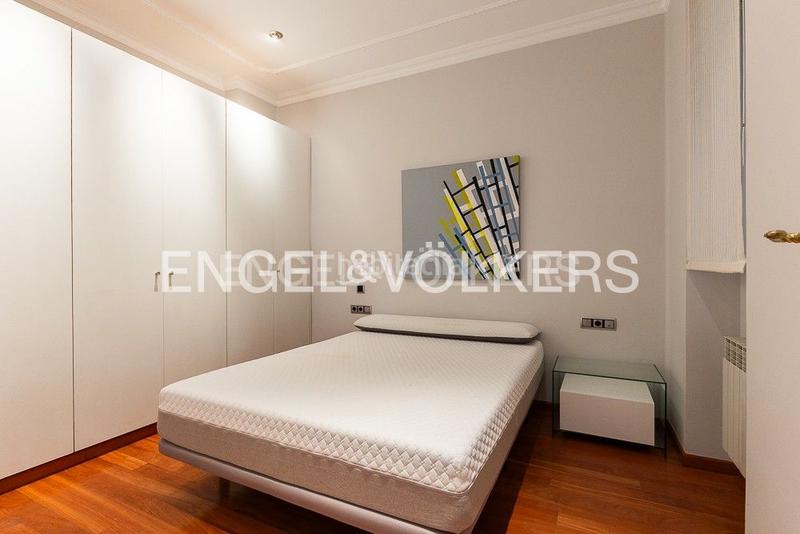 Foto 074c4acd-3805-4de7-a51b-6558cf1a2c68. Location appartement avec chauffage dans Russafa Valencia