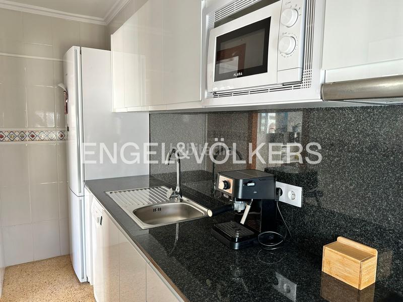 Foto 3e6c3d3e-4647-4dee-aed5-c27148506b35. Alquiler apartamento práctico apartamento con vistas al mar en Cullera