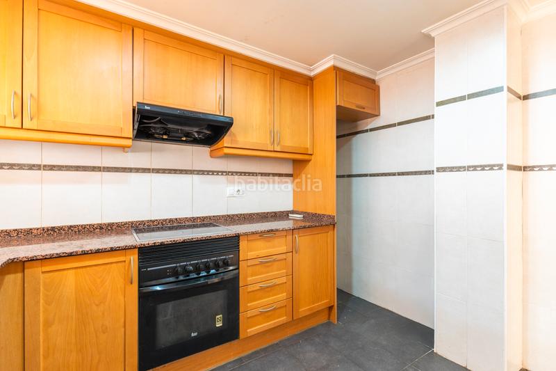 Foto 90979cfc-00e1-4fc5-a9f4-78dcc12ae516. Alquiler ático  en residencial privado en Centro Xirivella