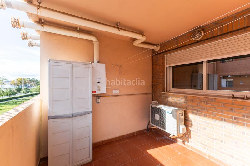 Foto 0215e899-9e6d-473e-8872-604efd512551. Location attique avec chauffage parking dans Centro Xirivella