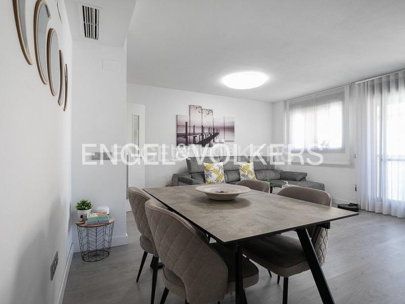 Foto cc05a988-6a8a-4ab5-95cd-d53101e55a33. Alquiler ático excepcional dúplex con garaje y trastero en Burjassot