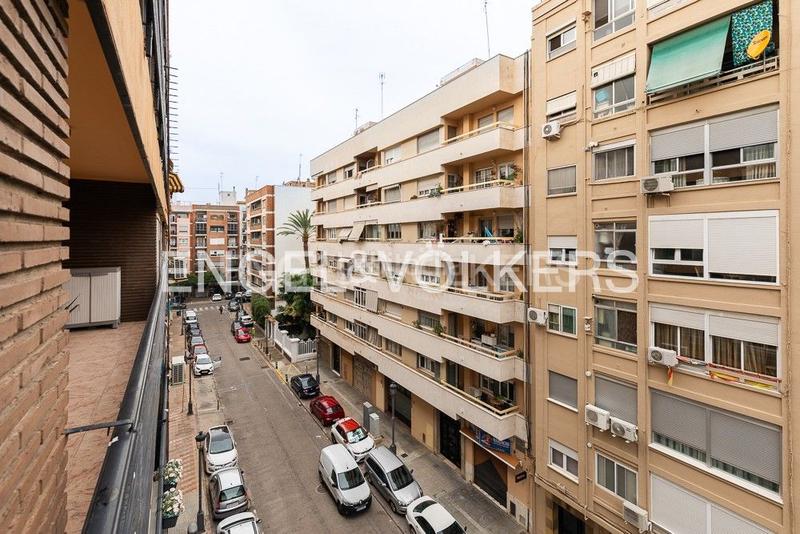 Foto 19f3c9f5-6a86-43e5-9f90-362681609a08. Lloguer apartament amb calefacció aparcament a Barrio de Patraix Valencia