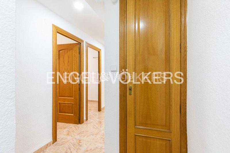 Foto cda9f8e6-2387-4ae8-947a-326ff59fede3. Location appartement avec chauffage parking dans Barrio de Patraix Valencia