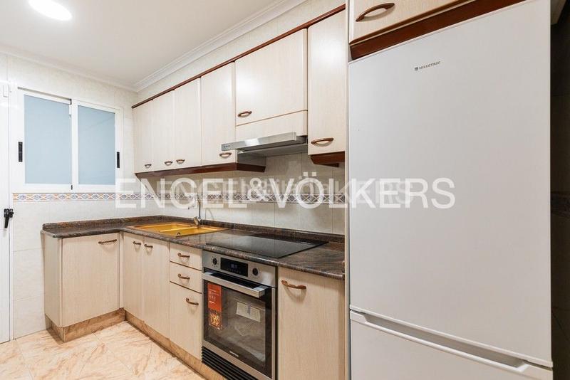 Foto ebb66221-88cd-4a57-995e-701435bf9510. Location appartement avec chauffage parking dans Barrio de Patraix Valencia