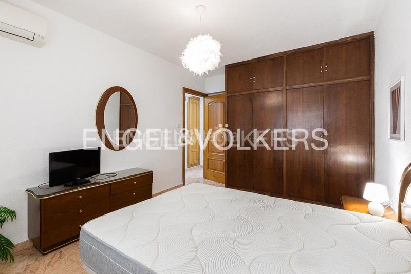 Foto f16d3eb5-8727-4dec-9948-1aca0abebed9. Location appartement avec chauffage parking dans Barrio de Patraix Valencia