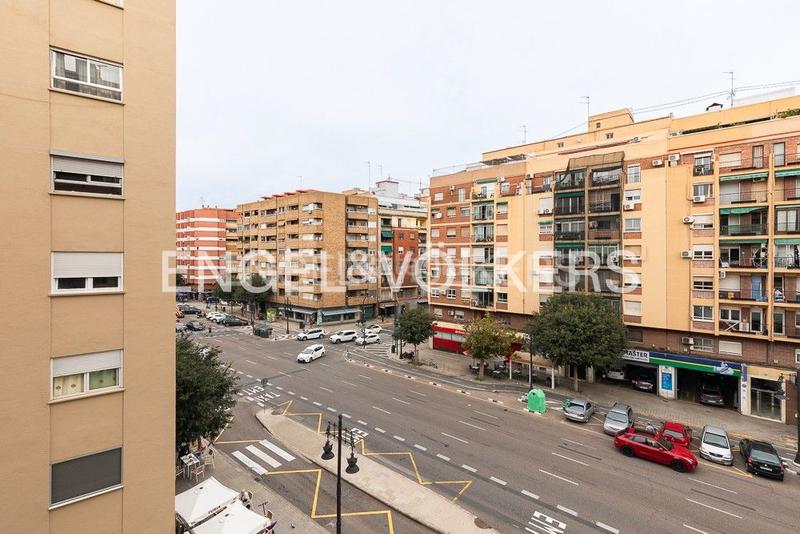 Foto 2d00633b-f911-45ac-9a27-fa4dfd09762d. Miete appartement mit heizung parking in Barrio de Patraix Valencia