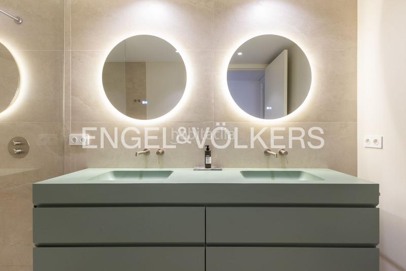 Foto 2ab81260-8429-4f89-bcb4-7184d9ba0226. Casa impresionante propiedad en la mejor ubicación en Picanya