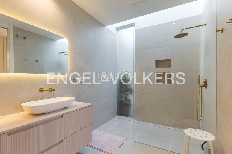 Foto cfffd7c2-0c66-4627-bf27-f2a50513d3e9. Casa impresionante propiedad en la mejor ubicación en Picanya