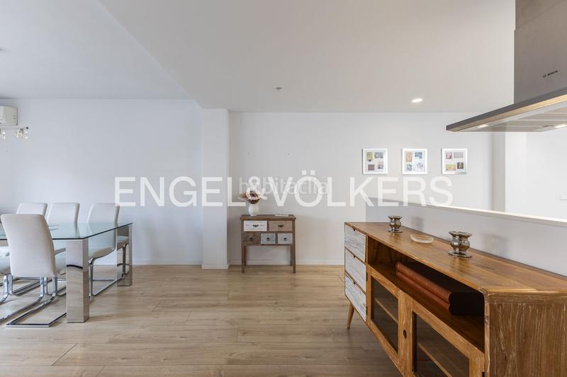 Foto 07e1ea03-7cf1-4e62-9047-8b8cf7078640. Rent penthouse with heating parking in La Xerea Valencia