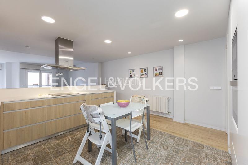 Foto 170f90ab-288a-4c9c-b463-bd8bad9ddb1e. Rent penthouse with heating parking in La Xerea Valencia