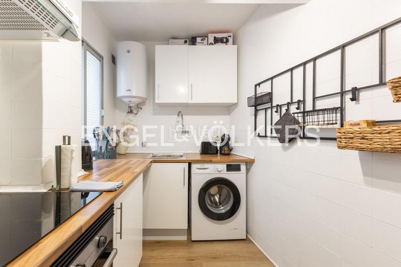 Foto 1bd54ef1-3582-429a-84a0-cf385ff4059f. Miete appartement mit heizung in En Corts - Doctor Waksman Valencia