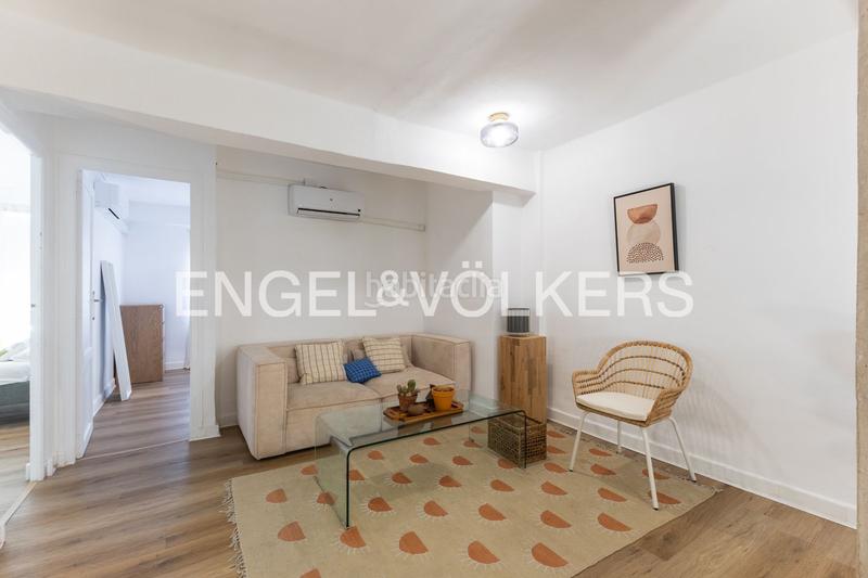 Foto 4a3e69db-65af-47b7-9950-a1b1a35d71e7. Miete appartement mit heizung in En Corts - Doctor Waksman Valencia