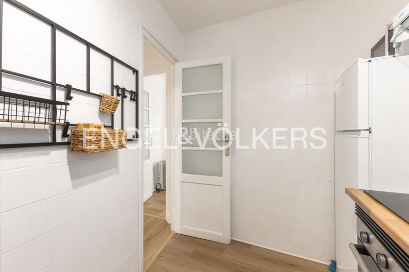 Foto d9814a4e-5aed-4f26-bcc8-7db26b32d684. Miete appartement mit heizung in En Corts - Doctor Waksman Valencia