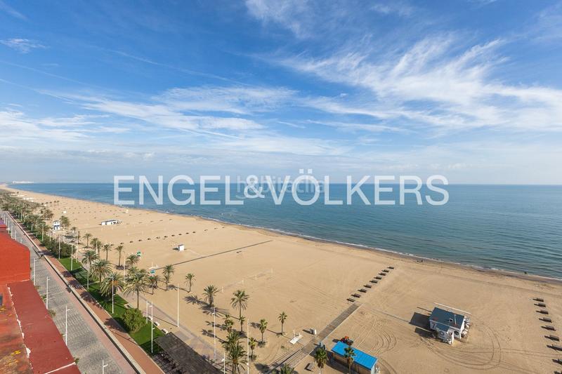 Foto 03265aa1-c3a0-489e-bc1a-538cd354f6bc. Àtic amb calefacció aparcament a Playa de Gandía Gandia