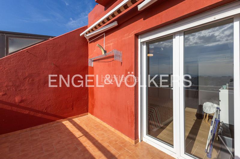 Foto 0b6588f4-6791-47bd-ad25-9b37e6fdf291. Àtic amb calefacció aparcament a Playa de Gandía Gandia