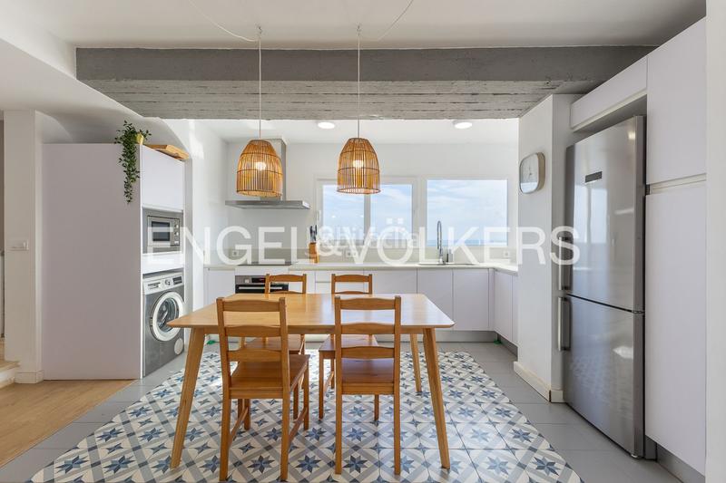 Foto 1c441075-6610-46c1-9611-3823431cfa5c. Àtic amb calefacció aparcament a Playa de Gandía Gandia