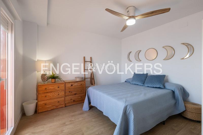 Foto 27d9cac8-1481-4ad4-ba33-5c499f472388. Àtic amb calefacció aparcament a Playa de Gandía Gandia