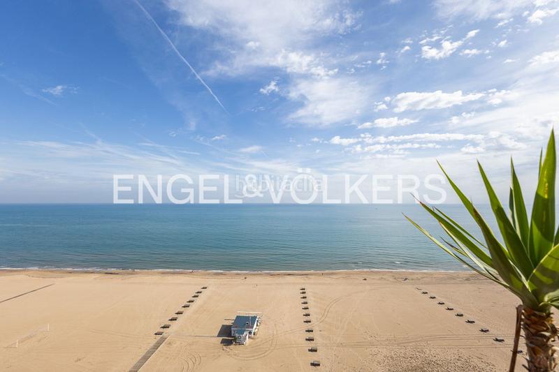 Foto 56dbf78f-e4dd-4d57-a191-bbb15197deaa. Àtic amb calefacció aparcament a Playa de Gandía Gandia