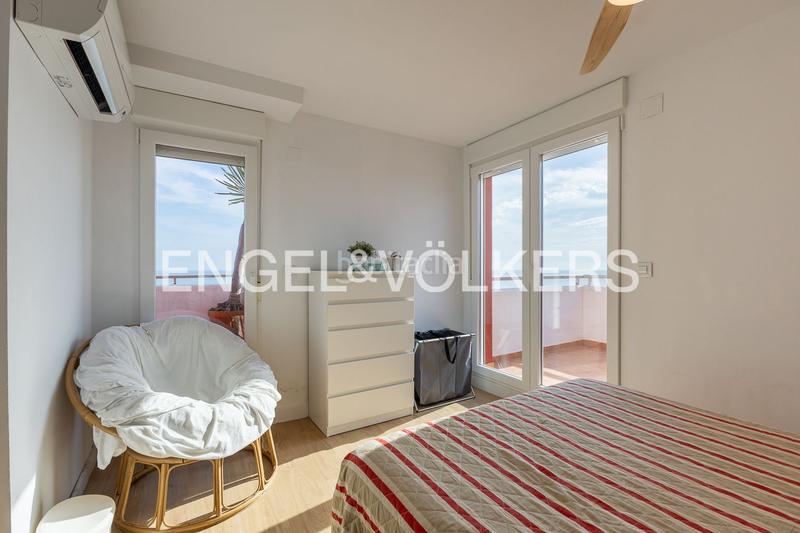 Foto 78d3c8c0-94b2-4011-9bbd-38344faae883. Àtic amb calefacció aparcament a Playa de Gandía Gandia