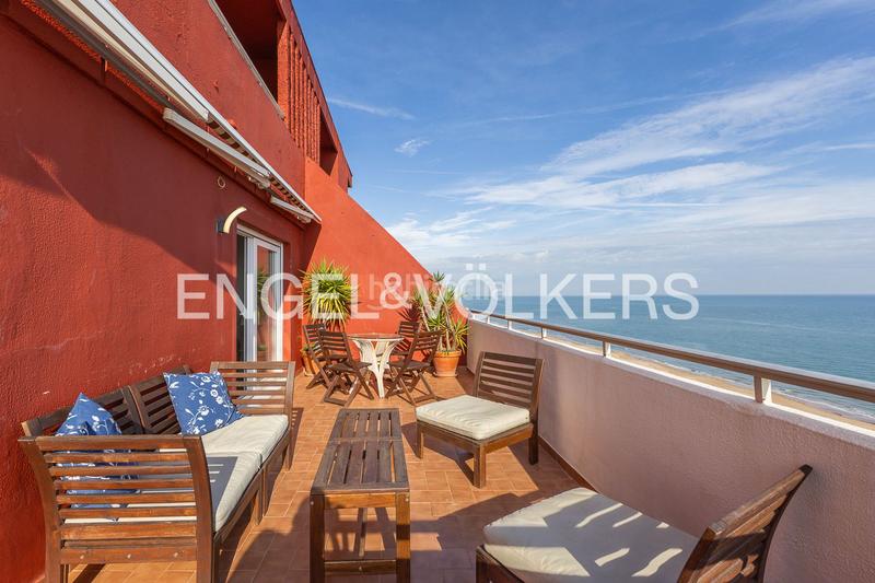 Foto 807f3fe9-ec71-4407-837d-d1b8b9ddb910. Àtic amb calefacció aparcament a Playa de Gandía Gandia