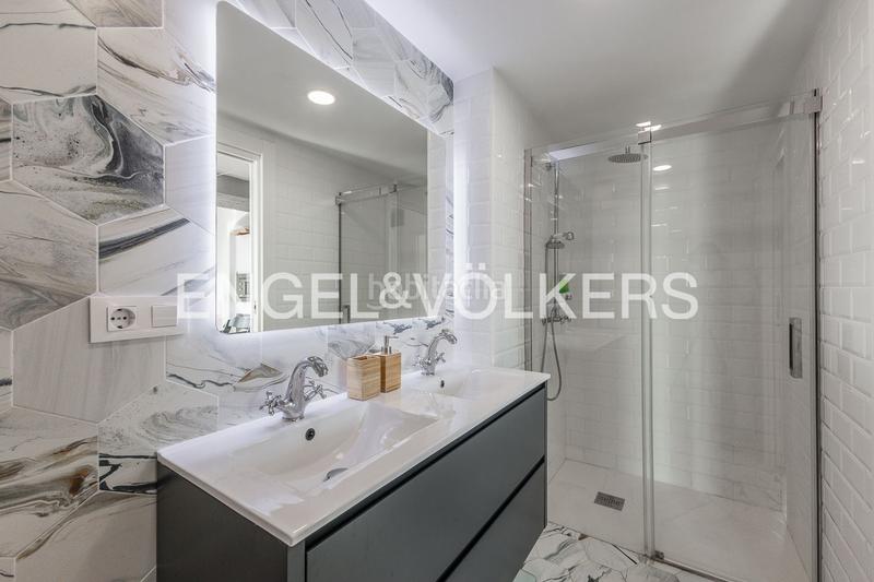 Foto dab6c62b-0f11-4767-bf1f-85322047f000. Àtic amb calefacció aparcament a Playa de Gandía Gandia